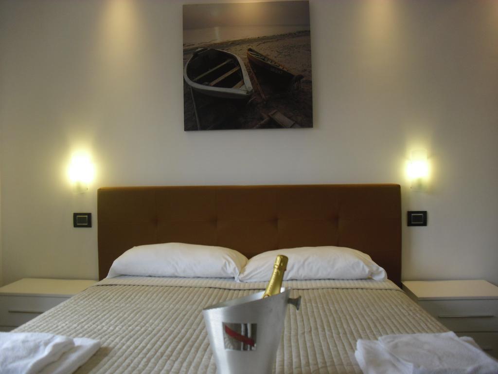 Luce Di Luna Luxury Suites Ρώμη Εξωτερικό φωτογραφία